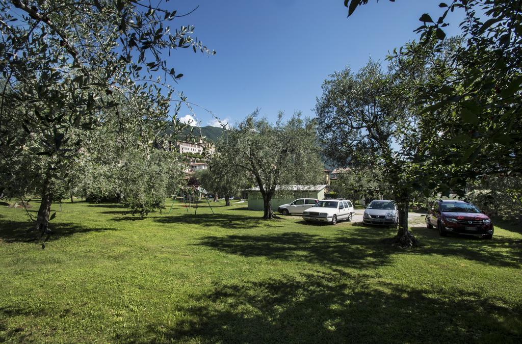 Campolivo Lejlighed Gargnano Eksteriør billede